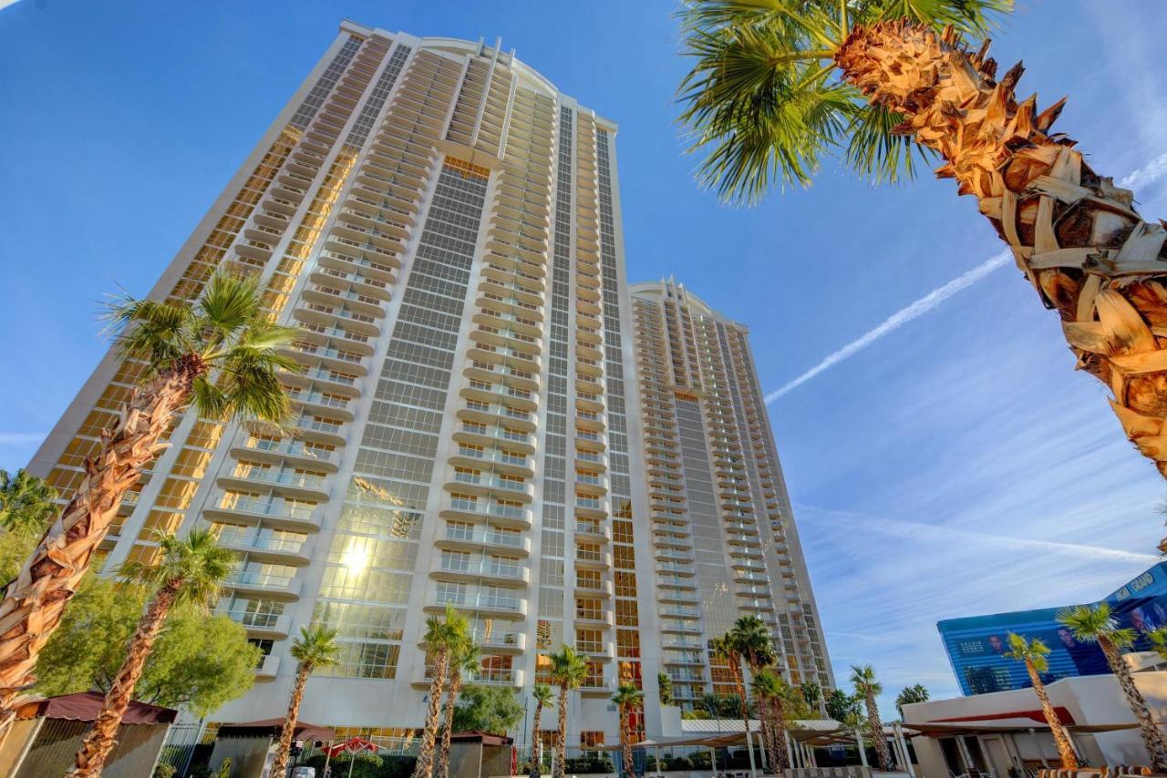 Casa de férias Mgm Signature-34-821 1br2ba F1 Strip View Balcony *